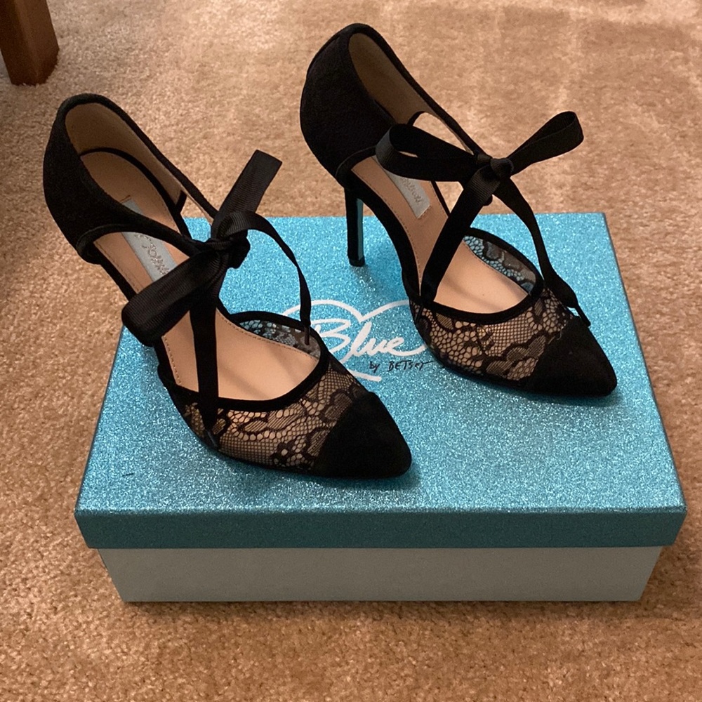 SB-Reese Black Lace Betsy Johnson stilettos, Blue by Betsy Johnson